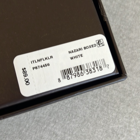 Patricia Nash Printed Bi-Fold Wallet - Picture 2 of 6